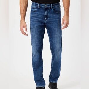 Worn once Men’s Mavi Steve Jean. Size 36x 30. Mid rise/mid blue.
